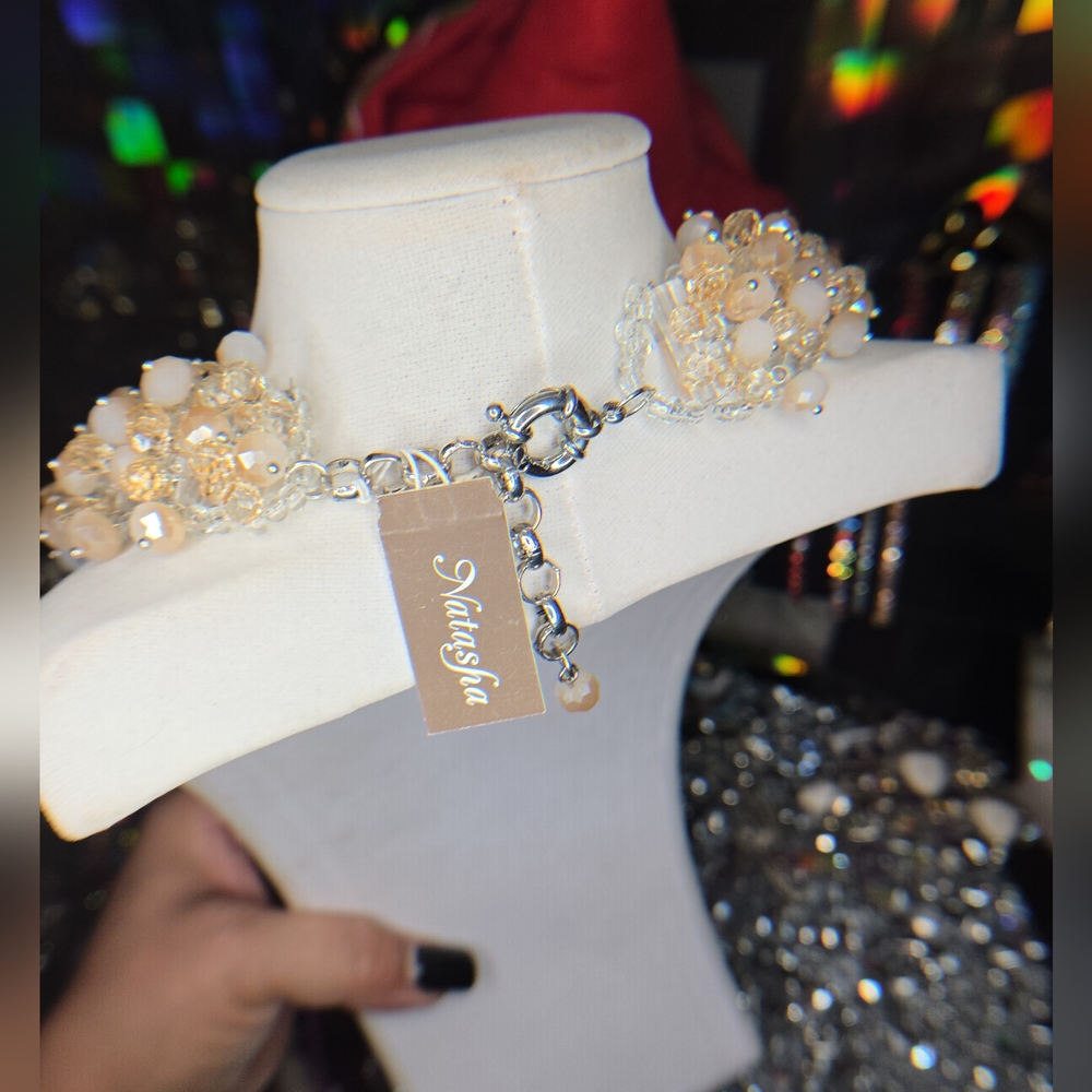 NATASHA COUTURE CRYSTAL STATEMENT NECKLACE NWT - Picture 6 of 9